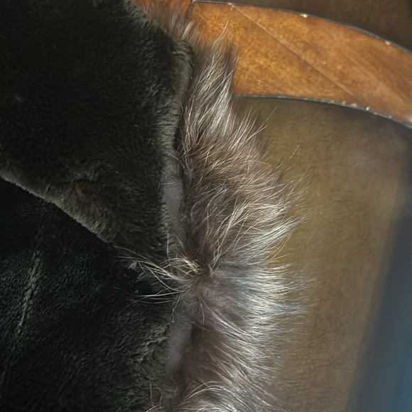 Genuine Suede and Fox Winter Coat - Picture 16 of 17